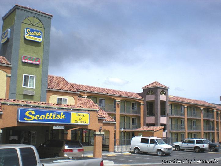 Hotel Corona Ca - Hwy 91 Exterior photo